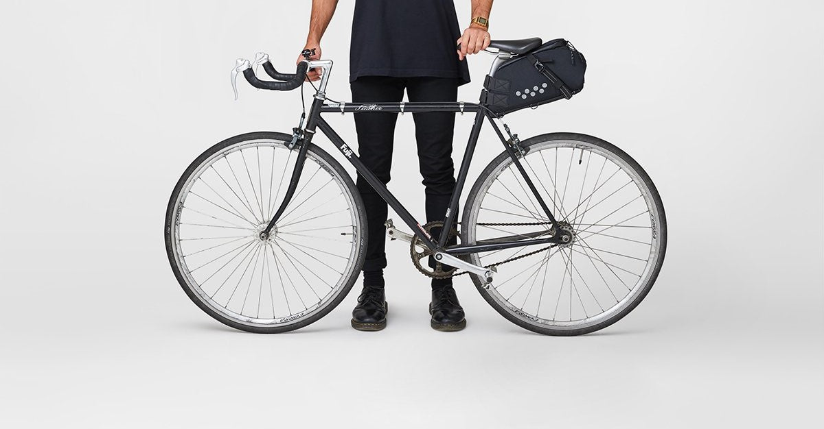 BAGS AND BACKPACKS FOR CYCLING